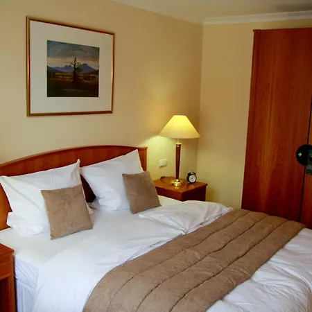 Hotel Fründts 3*